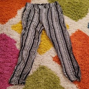 Black and white multi print joggers